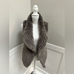 Stella + Lorenzo Open Front Faux Fur Sleeveless Vest Size XS Gray